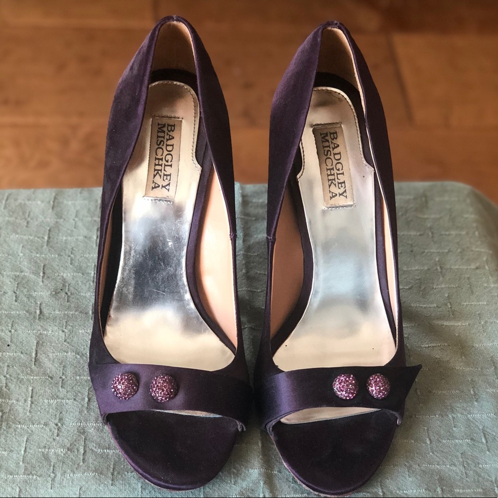 Badgley Mischka Purple Satin Peep Toe 8.5M